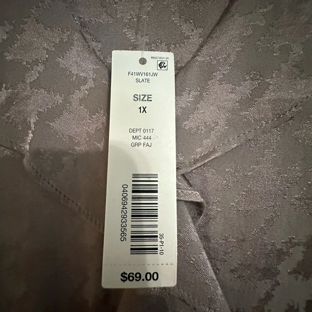 NWT Investments‎ Riley Women's Ruffled Blouse - Size 1X